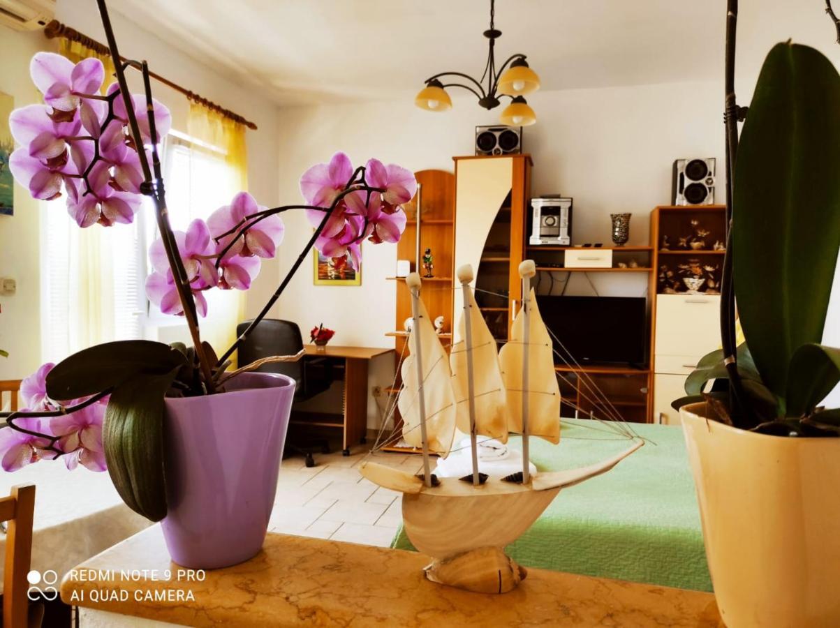 Apartment Topic Baška Voda Eksteriør bilde