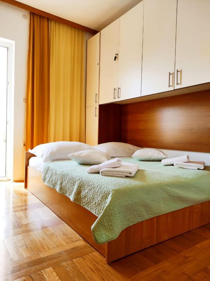 Apartment Topic Baška Voda Eksteriør bilde