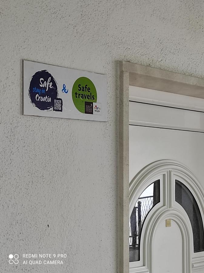 Apartment Topic Baška Voda Eksteriør bilde
