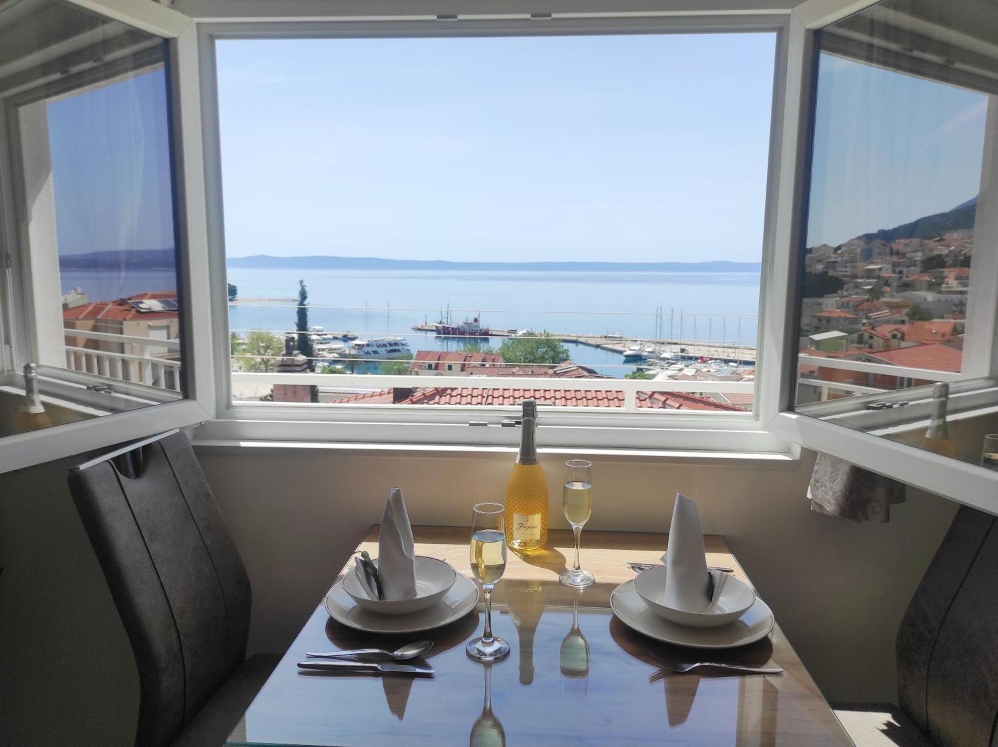 Apartment Topic Baška Voda Eksteriør bilde