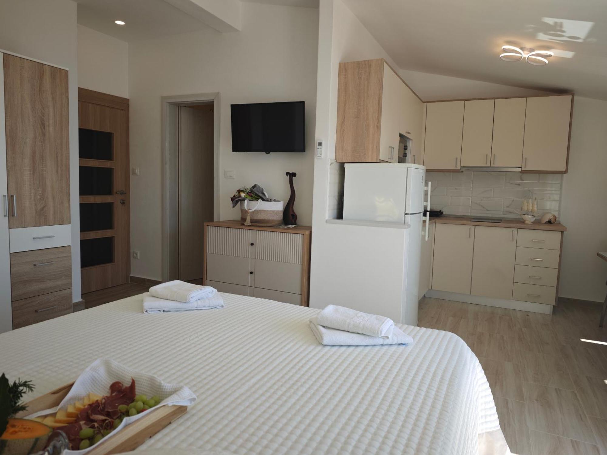 Apartment Topic Baška Voda Eksteriør bilde