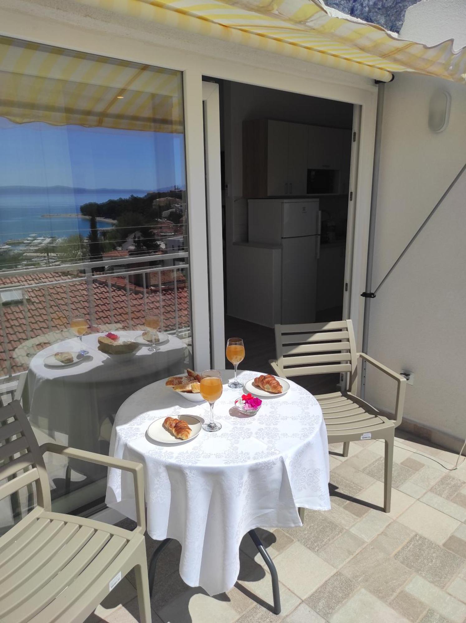 Apartment Topic Baška Voda Eksteriør bilde