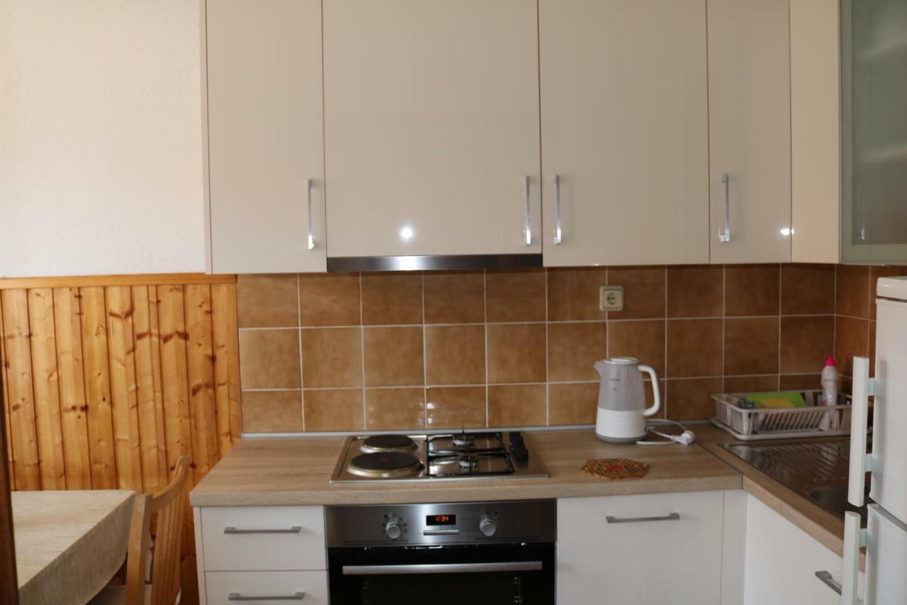 Apartment Topic Baška Voda Eksteriør bilde